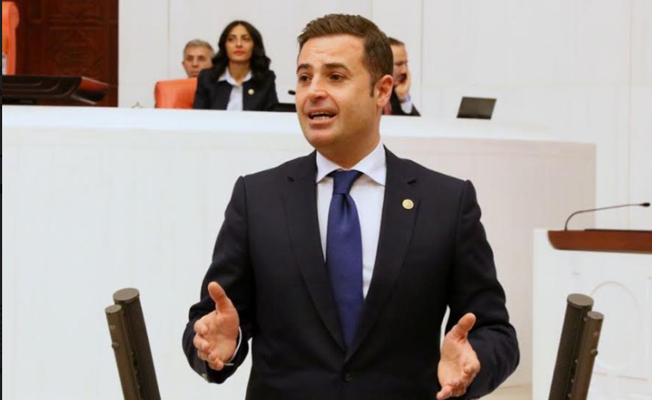 Akın atanamayan öğretmenleri Başbakan'a sordu