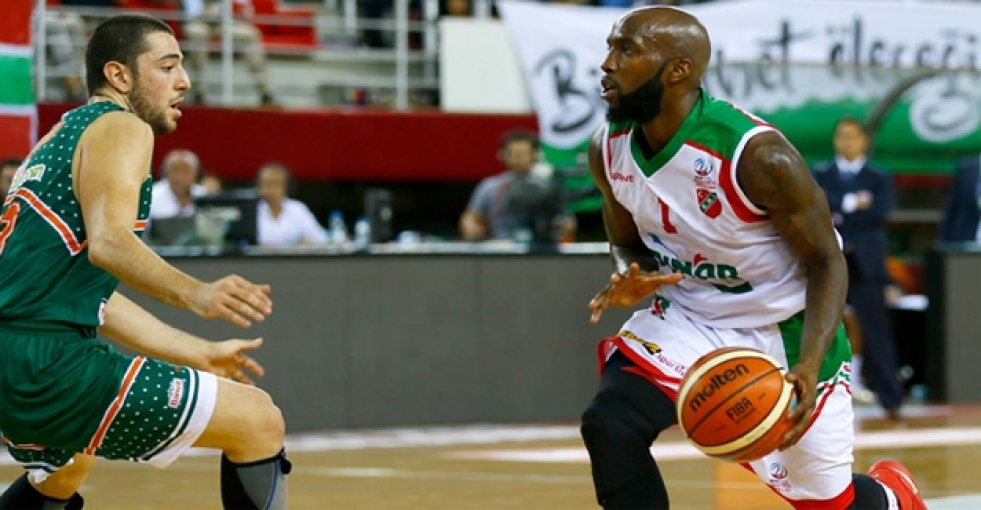 Banvit farklı başladı