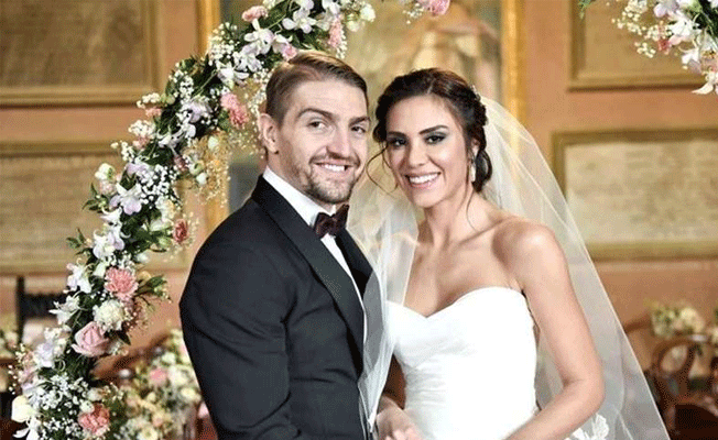Şükran Ovalı'nın acı kaybı...