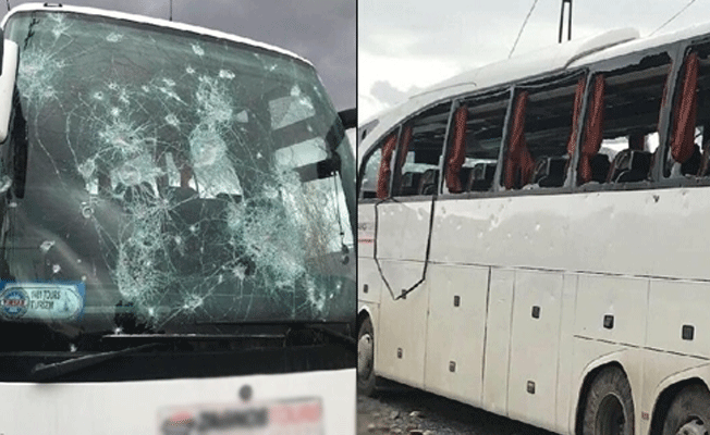 Hopaspor takım otobüsüne saldırı; bir futbolcu başından yaralandı