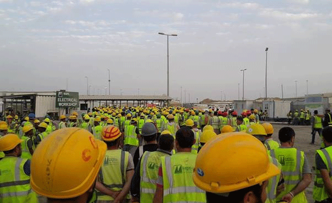 Türk işçiler Suudi Arabistan'da ayaklandı