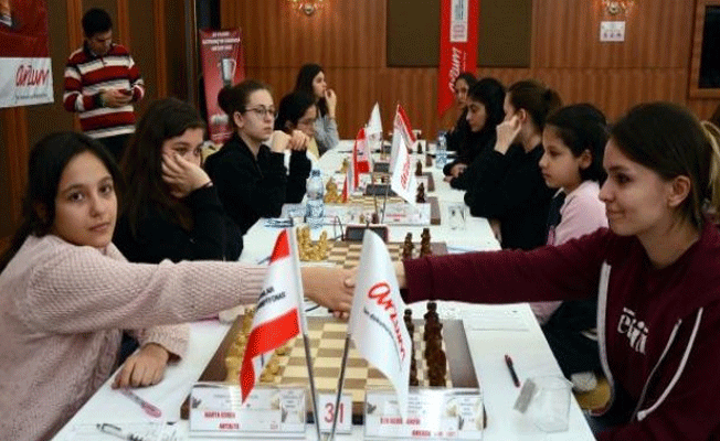 Türkiye Kadınlar Satranç Şampiyonası başladı
