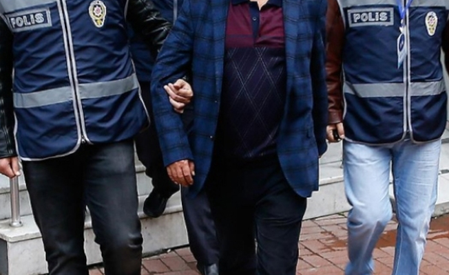 O müdür define peşindeydi, gözaltına alındı
