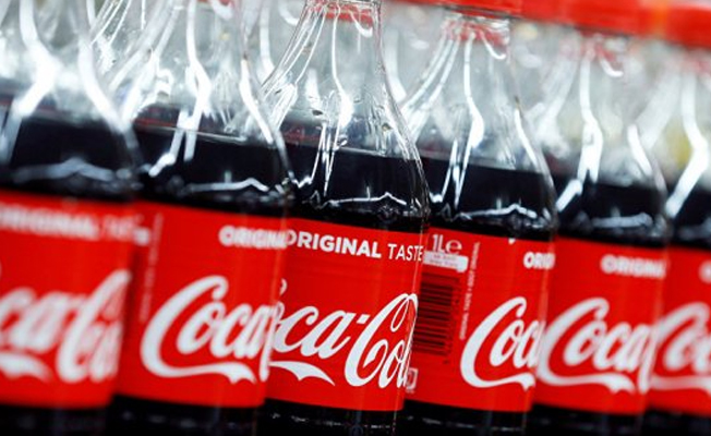 Coca-Cola 130 yıllık geleneği bozuyor: Su, çay, alkol...