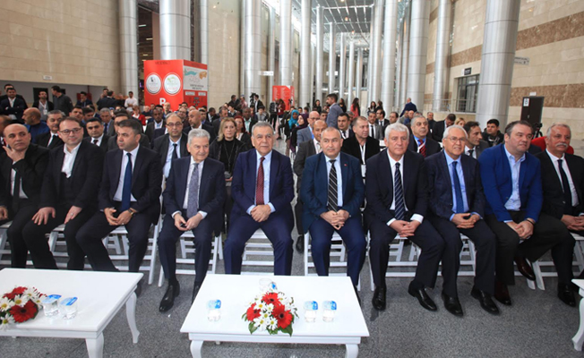 Karabağlar Belediyesi Modeko Fuarı’nda