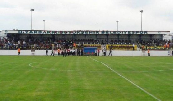 Amedspor'dan 'boş protokol' protestosu