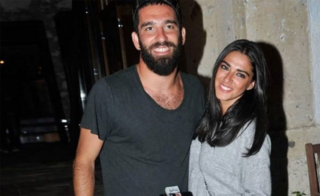 Arda Turan'ın düğün sorusuna verdiği yanıt şaşırttı!