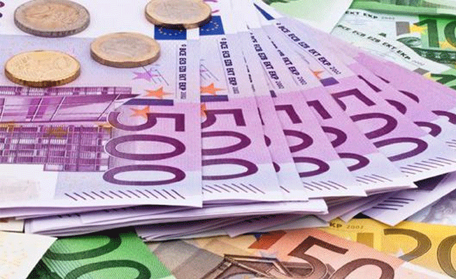 Euro,TL'ye meydan okuyor!