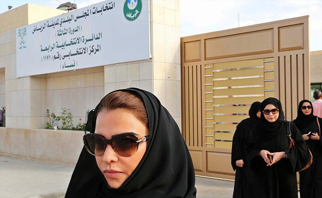 Suudi Arabistan Dünya Kadınlar Günü'ne yeni haklarla girdi