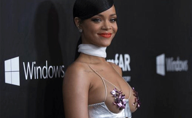 Rihanna kendi iç çamaşırı markasını çıkarıyor