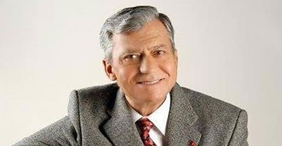 Ünlü besteci hayatını kaybetti!