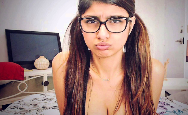 Porno yıldızı Mia Khalifa ünlü sporcuyu kulübüne şikayet etti...
