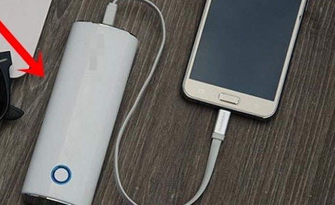 Akit: Destansı mücadele veren Mehmetçik en çok powerbank istiyor
