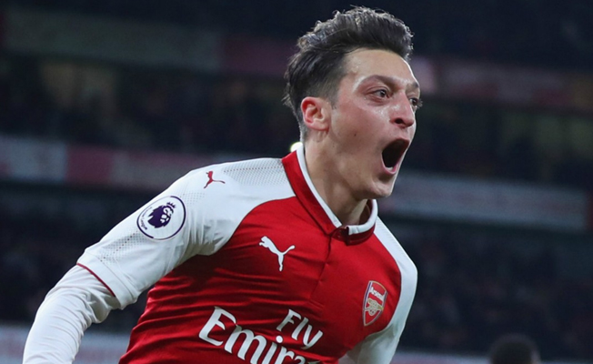 Mesut Özil'den başkana beklenen yanıt geldi!