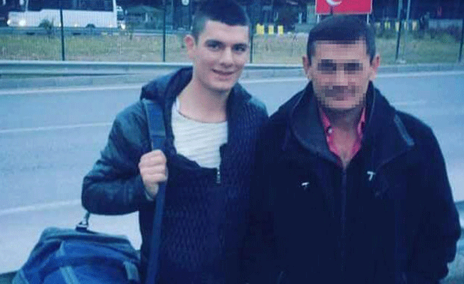 Eve alkollü gelip, para isteyen oğlunu...