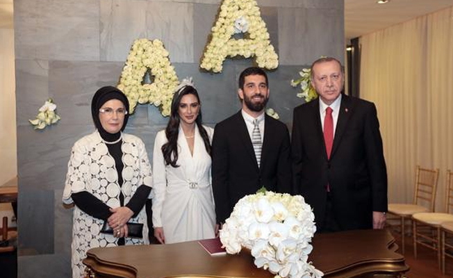 Arda Turan ile Aslıhan Doğan evlendi, şahidi Erdoğan...