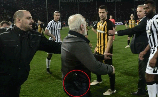Sahaya silahla girdimişti... Bakan'dan açıklama geldi