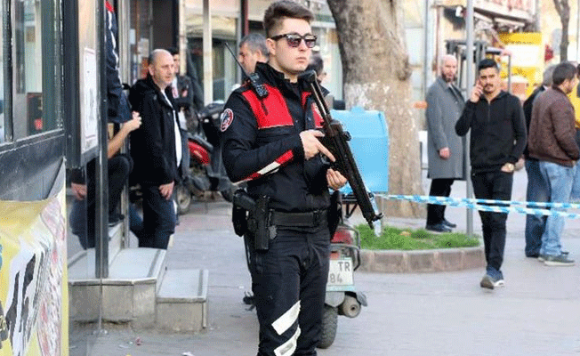 Cenazede silahlı çatışma: 3 yaralı