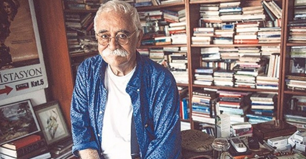 Levent Kırca vefatının birinci yılında sevenleri tarafından anıldı