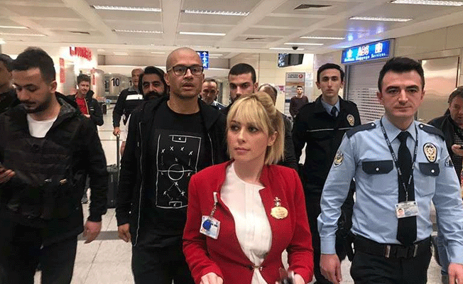 Alex de Souza İstanbul'da!