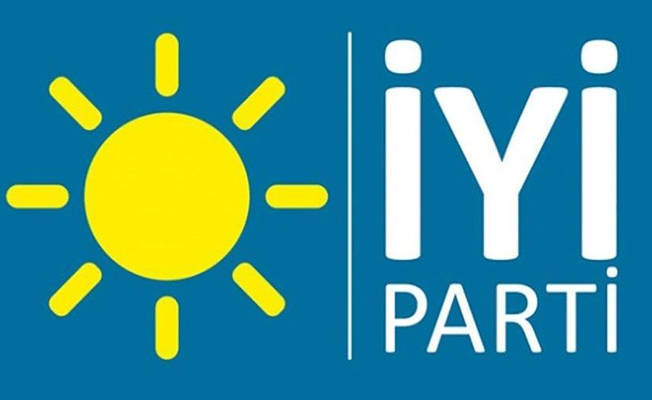 İYİ Parti'de şok istifa!