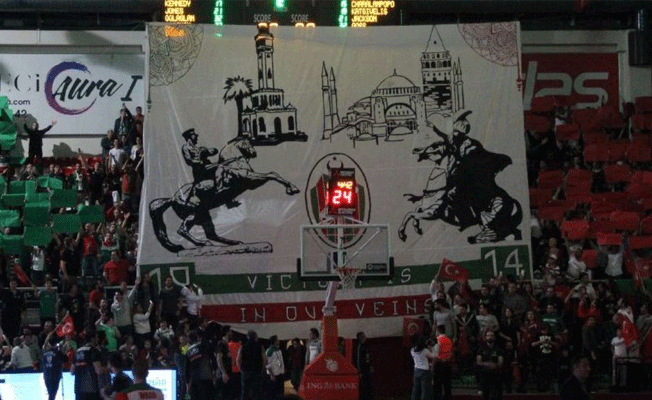 Kaf Kaf 'Mustafa Kemal' tezahüratlarıyla turladı