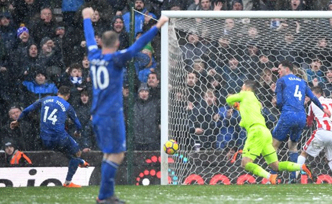 Cenk Tosun harikalar yarattı