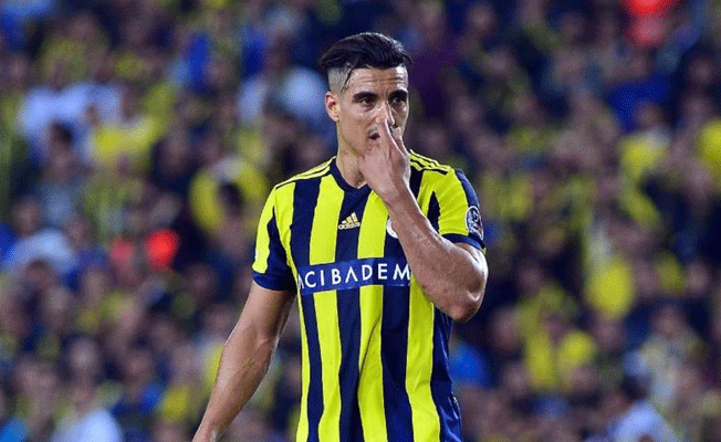 Fenerbahçe taraftarından Nabil Dirar’a ıslık