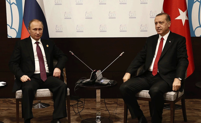 Erdoğan, yeniden devlet başkanı seçilen Putin'le görüştü