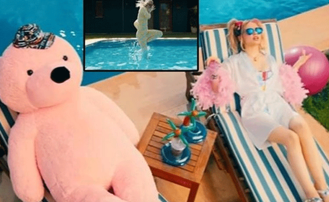Aleyna Tilki artık ders kitaplarında...