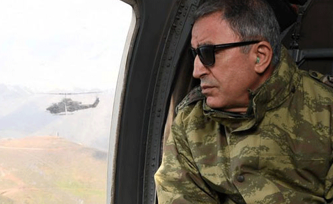 Hulusi Akar Irak sınırında!