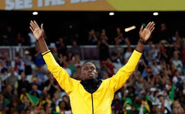 Usain Bolt formayı giydi golünü attı
