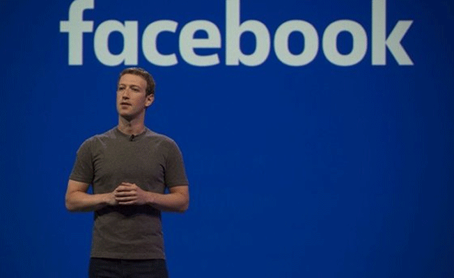 Snowden: Facebook 'kurban' değil 'suç ortağı'