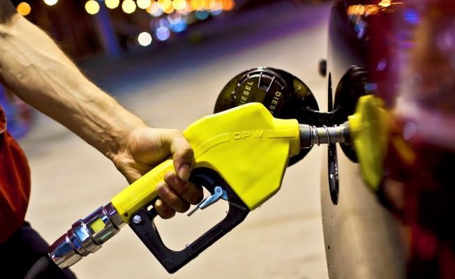 Benzine gelen 15 kuruş zammın ardından motorine de zam geliyor...
