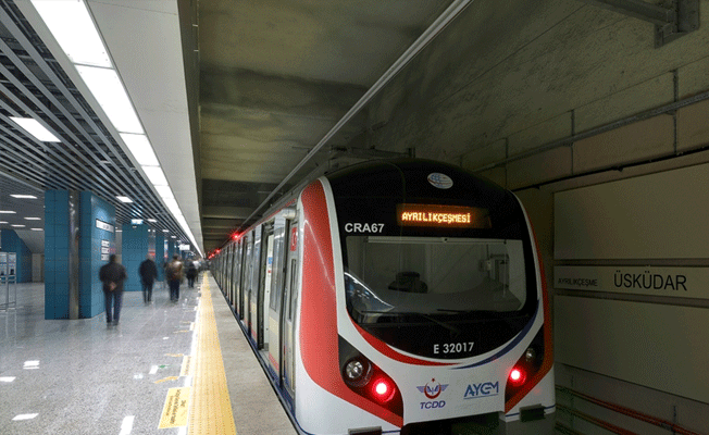 İstanbul'da metro istasyonu boşaltıldı