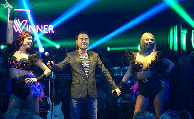 Serdar Ortaç: Baba olacağımı öğrensem...