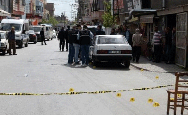 Adana'da kahveye silahlı saldırı