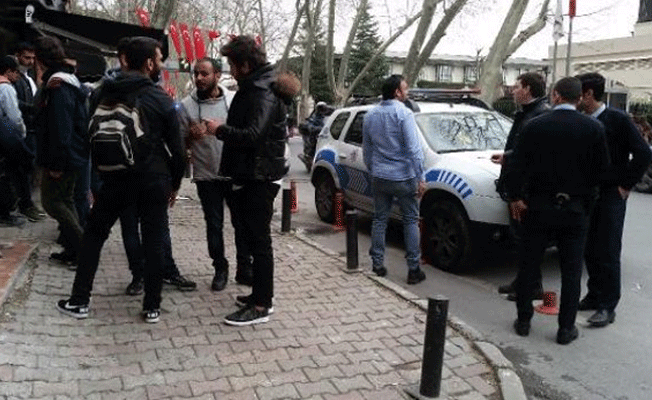 Beşiktaş'ta restoranda döner bıçaklı kavga