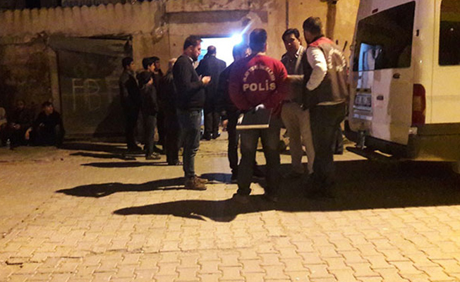 Ailesinin yanına gitmek için biriktirdiği parayı kaybedince intihar etti