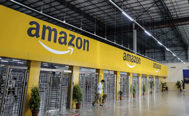 Trump, Amazon'un peşini bırakmıyor... Bir günde 54 milyar dolar kayıp!