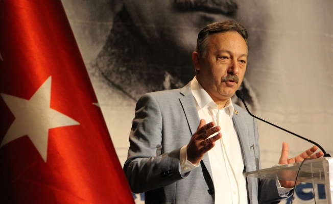 CHP'li Bayır: "Bizi biz yapan değerlerimiz ellerimizden alınarak kuşatılıyoruz."