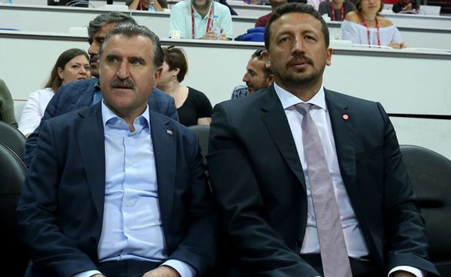 Bakan Bak ve TBF Başkanı Hidayet Türkoğlu'ndan Mehmet Şanlı açıklaması...