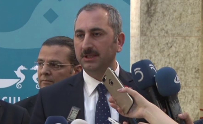 Bakan Gül’den Çiftlik Bank açıklaması