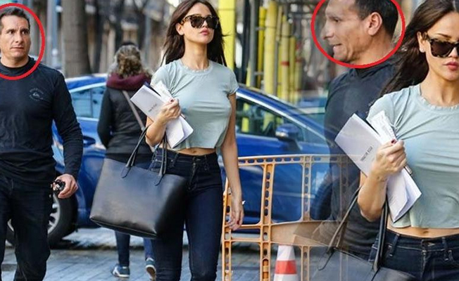 Eiza Gonzalez’den cesur kıyafet