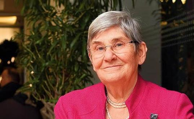 Canan Karatay'a şok haber! 6 ay meslekten men