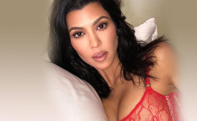 Kardashian’dan sevgili kucağında reklam!