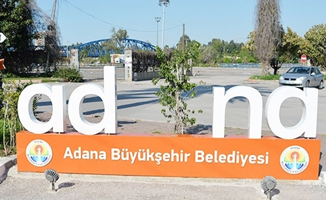 Adana'nın ‘kalbi' çalındı: 'Bizim kalp yine bir sevgiliye hediye edilmiş'