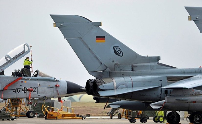 'Alman Tornado uçakları NATO görevi için elverişsiz'