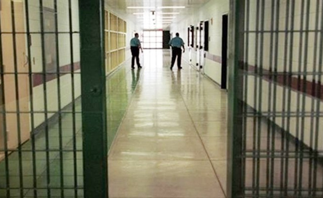 FETÖ suçlamasıyla tutuklanan öğretmene 'cezaevinde HIV bulaştı' iddiası