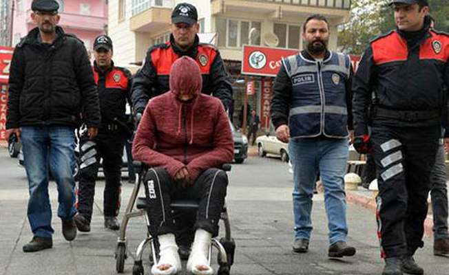 4 ay önce bu fotoğraf çekilmişti, iyileşince kaldığı yerden devam etti